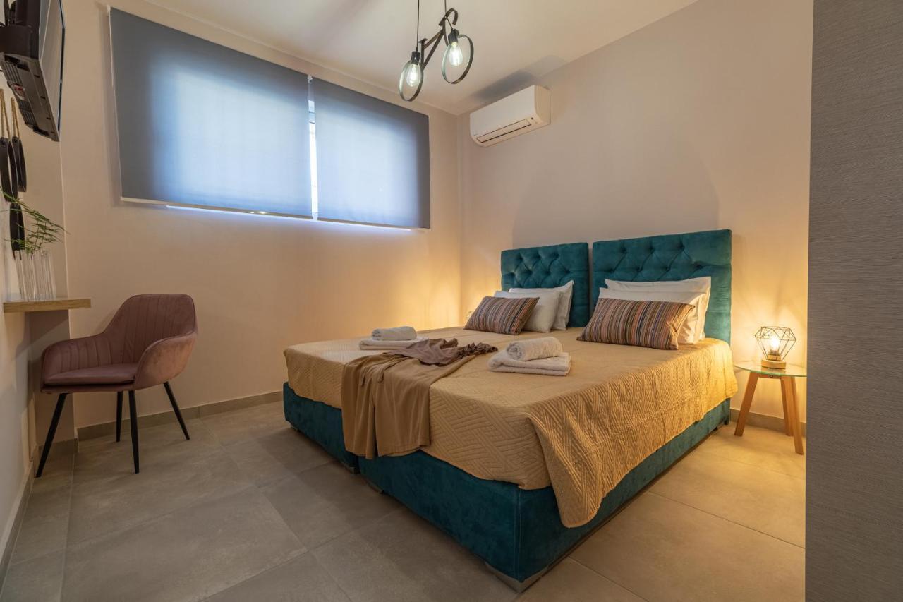 Iliana Apartments تولو المظهر الخارجي الصورة