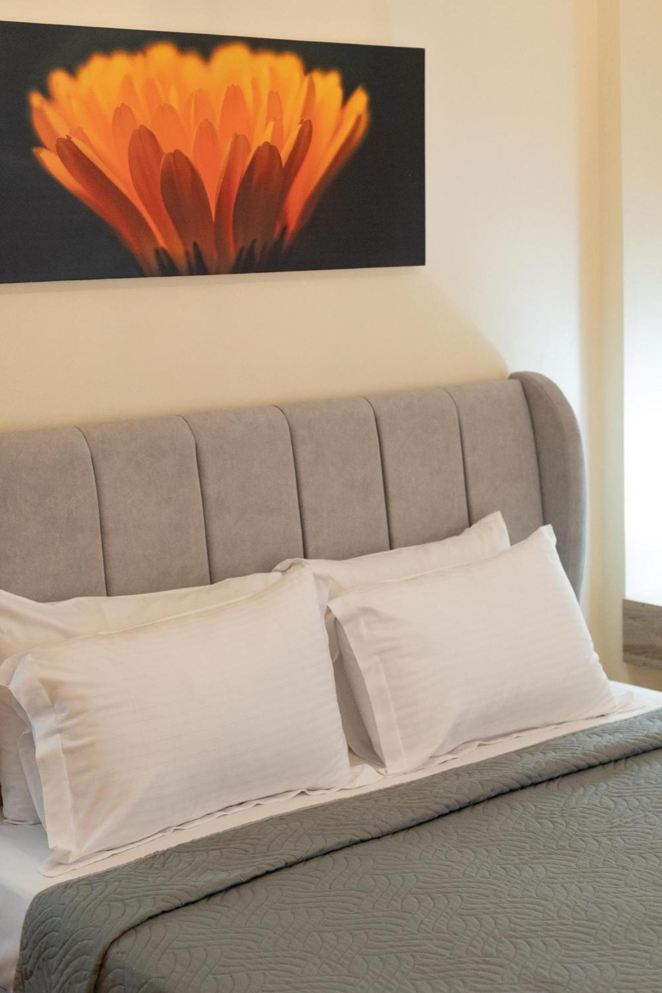 Iliana Apartments تولو المظهر الخارجي الصورة